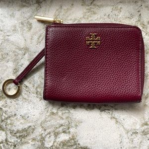 Tory Burch zip coin case